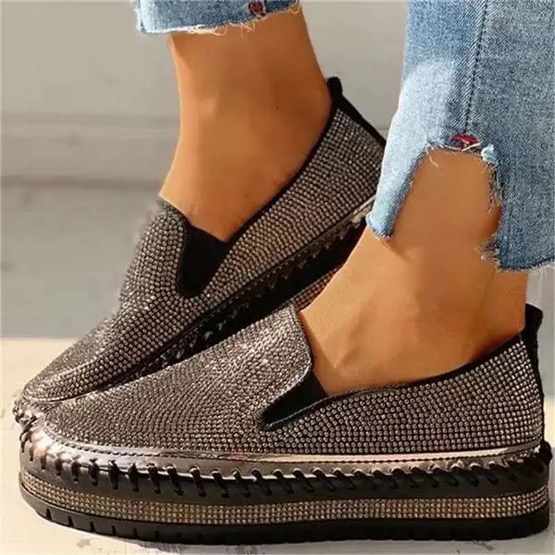 Comelyy - Women Rhinestone Platform Breathable Slip-on Shoes