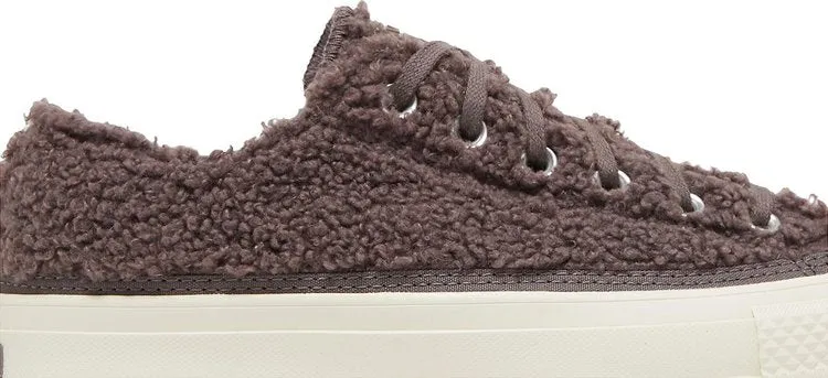 Converse Wmns Chuck Taylor All Star Platform Low Cozy Sherpa Sneakers - Violet Ore, purple