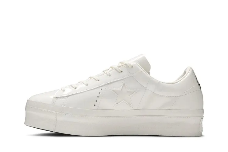 Converse Wmns One Star Platform Low 'Vintage White' Sneakers, white