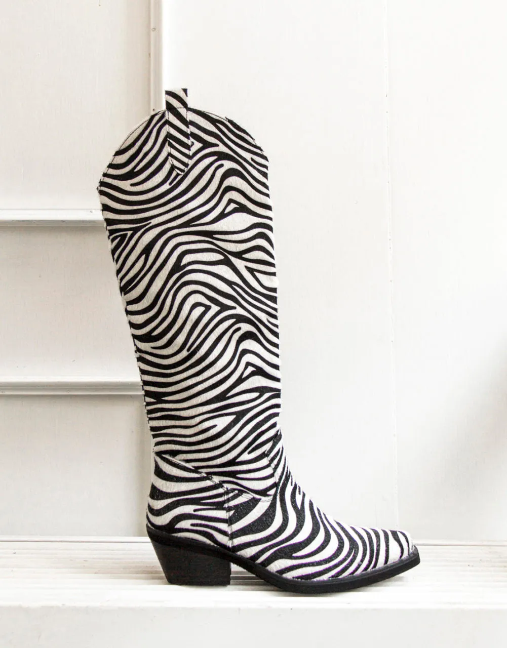 Cowboy boots zebra