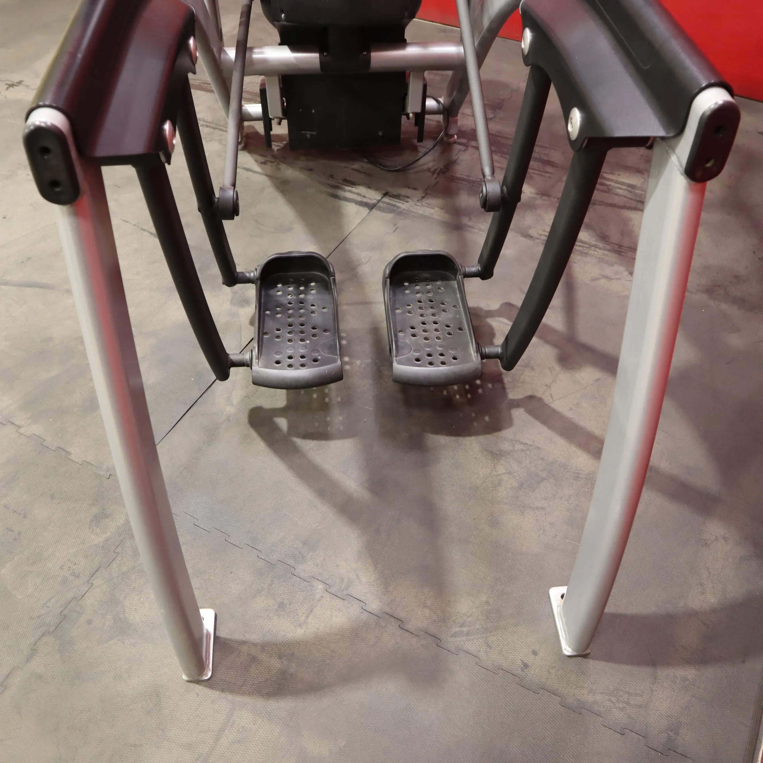 Cybex 620A Lower Body Arc Trainer (Refurbished)