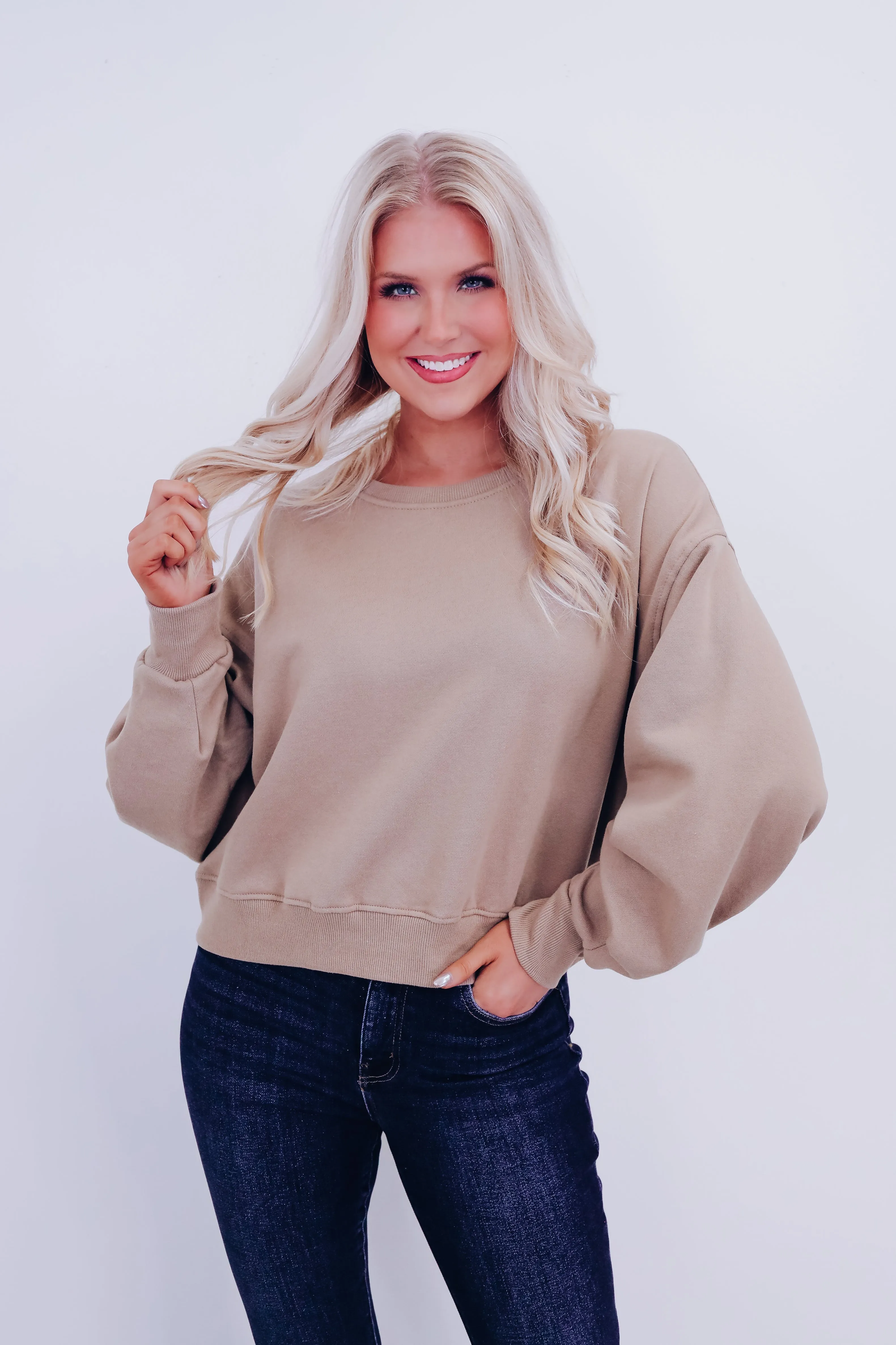 Dreamy Cropped Sweatshirt - Sand