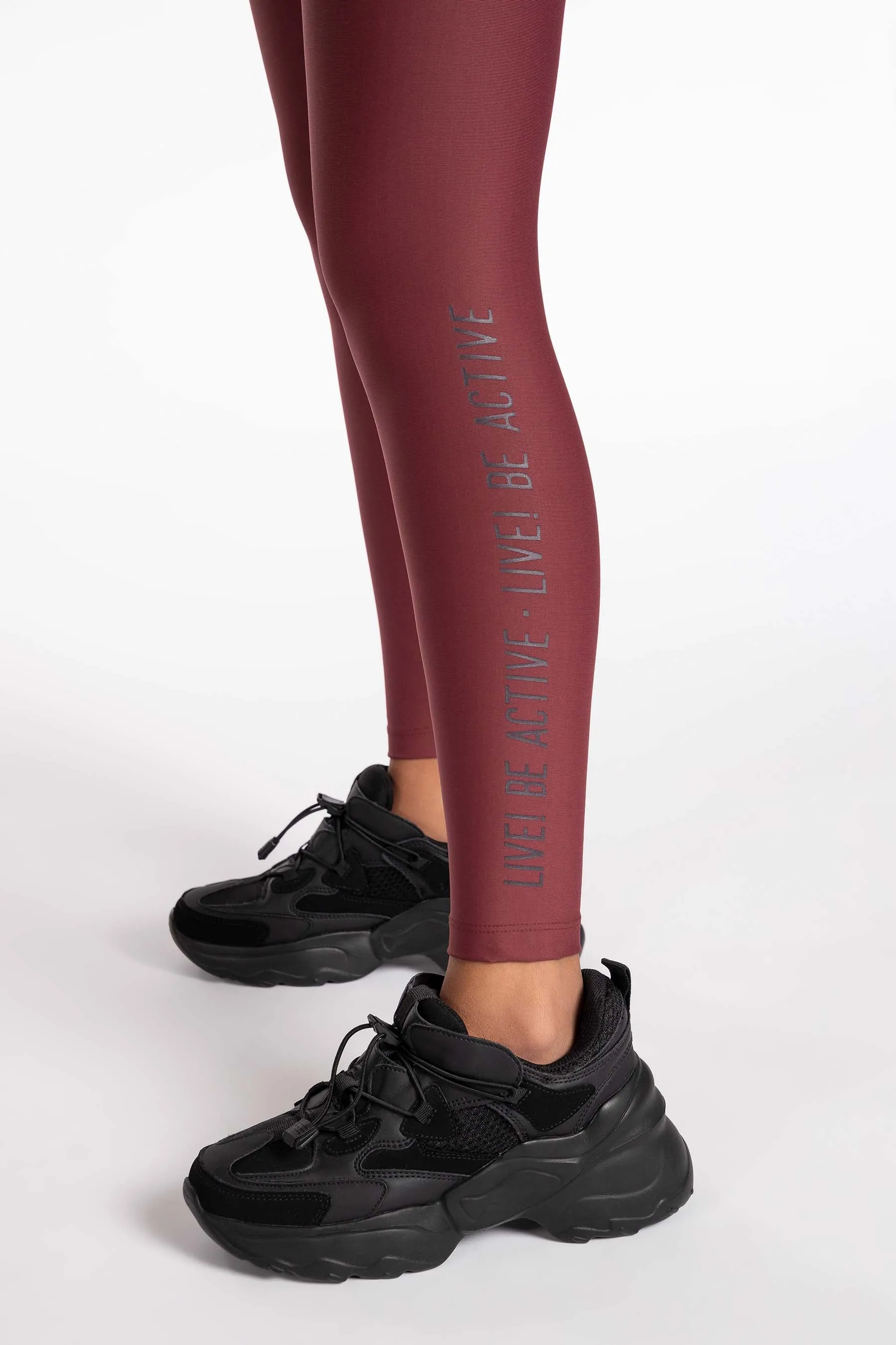 LIVE! Contour Legging