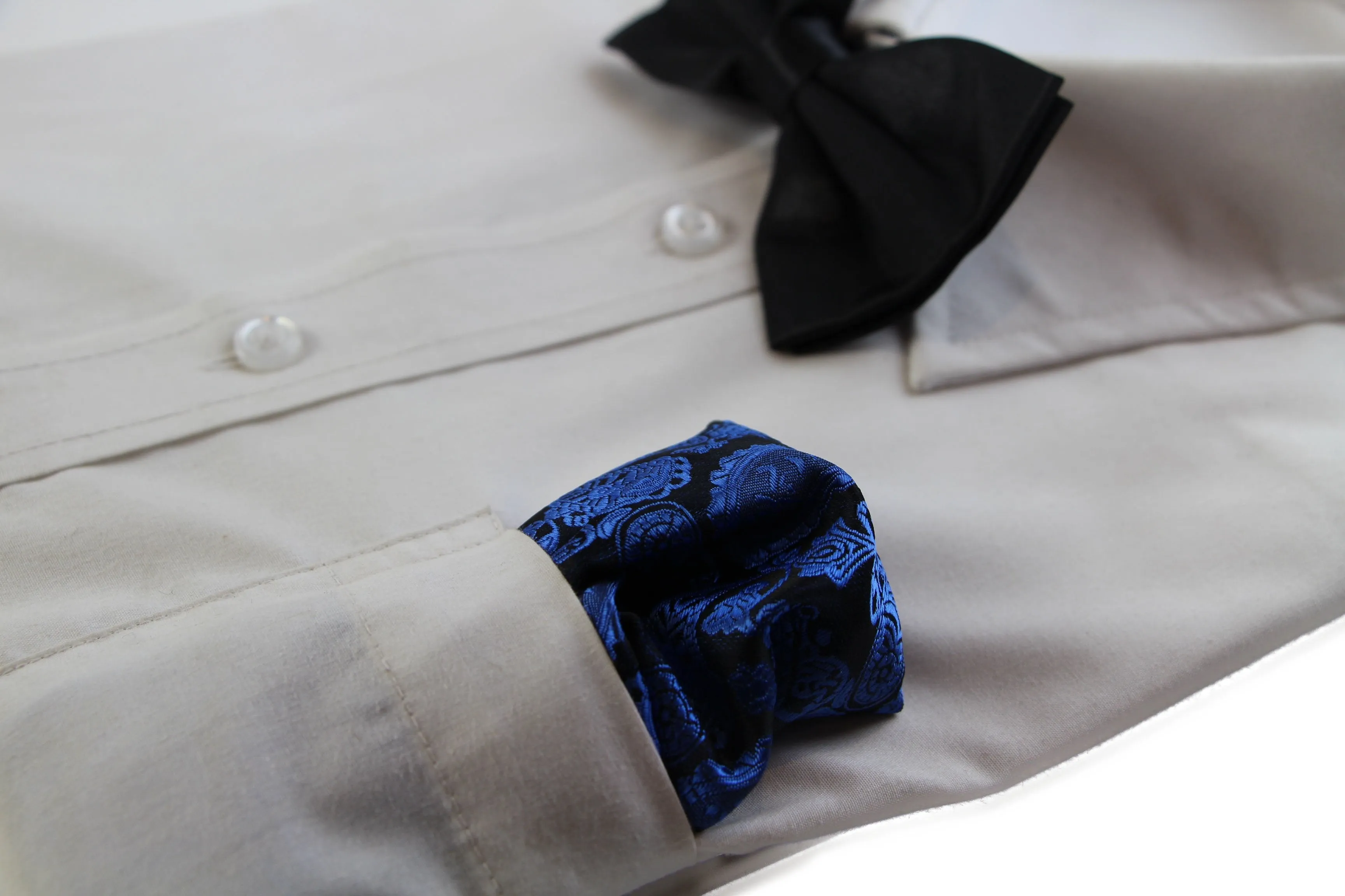 Mens Black & Blue Paisley Silk Pocket Square