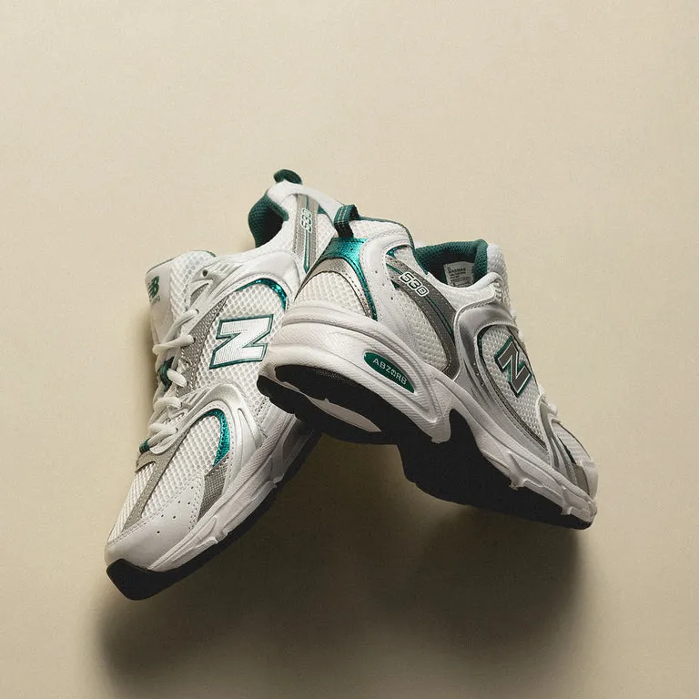 MR530AB White Vintage Teal Classic Sneakers