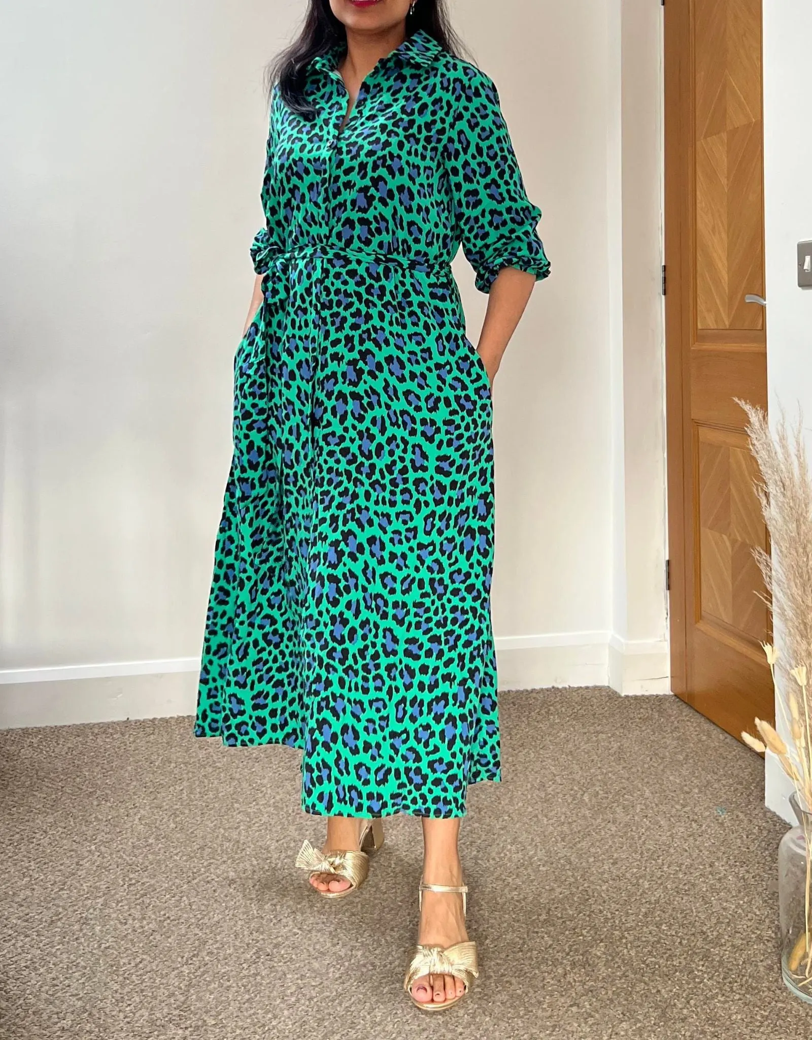 Nila Colourful Leopard Shirt dress