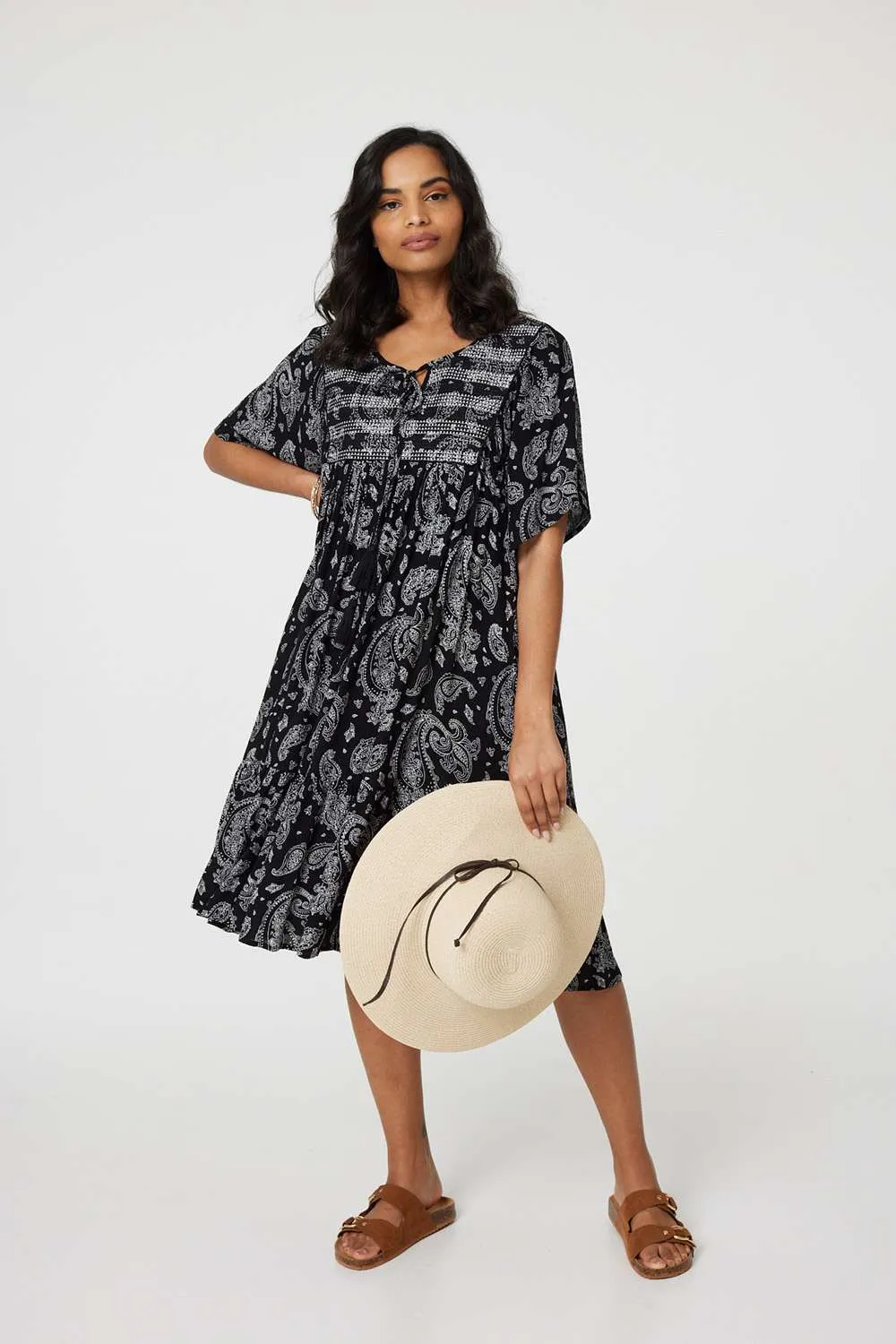 Paisley Print Keyhole Neck Relaxed Dress