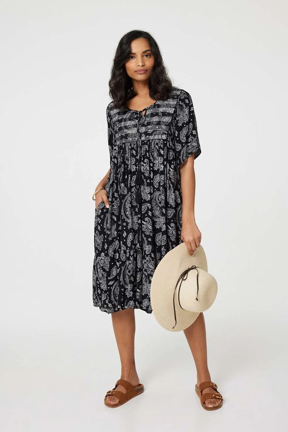 Paisley Print Keyhole Neck Relaxed Dress