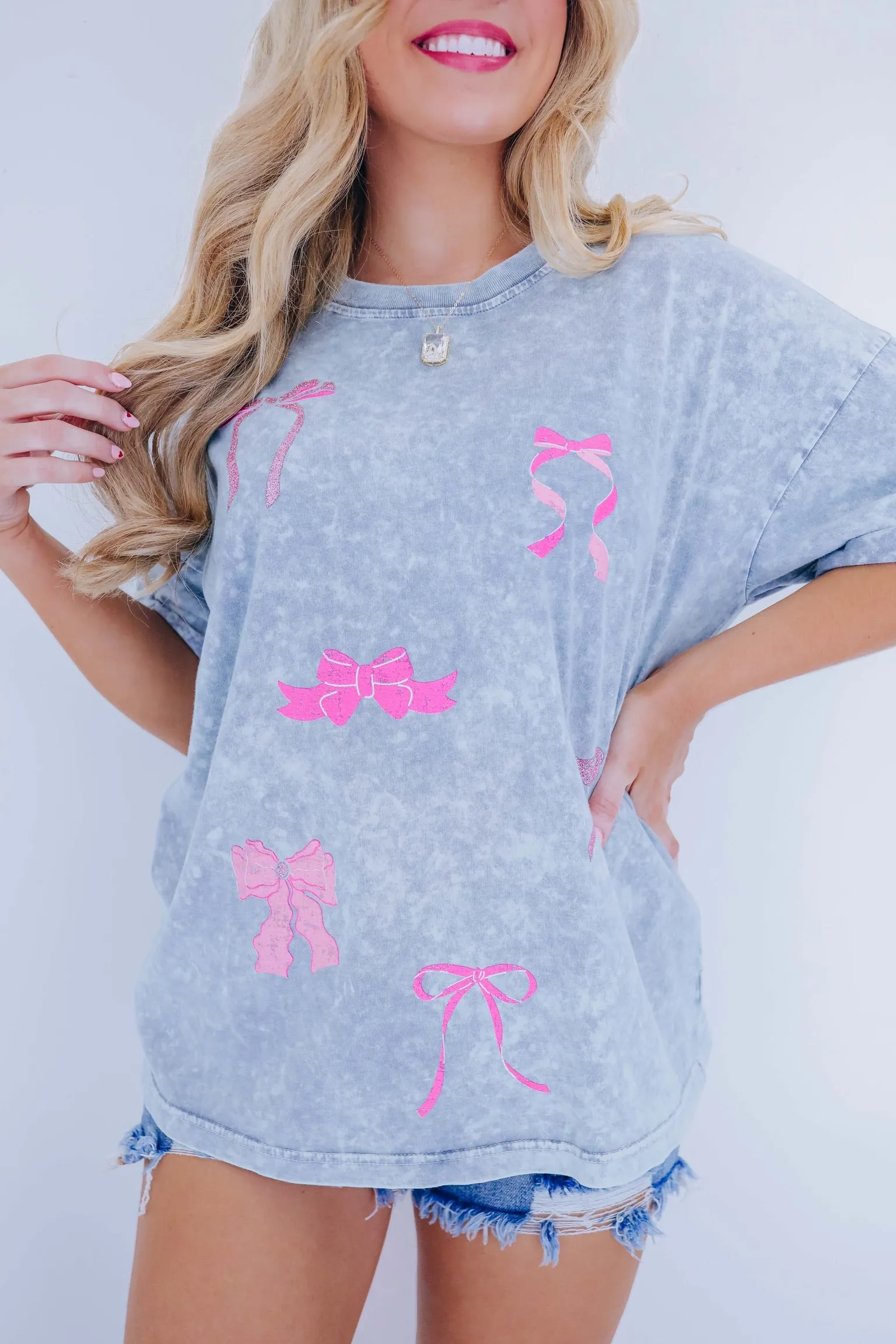 Ribbons & Bows Glitter Graphic Tee - Grey