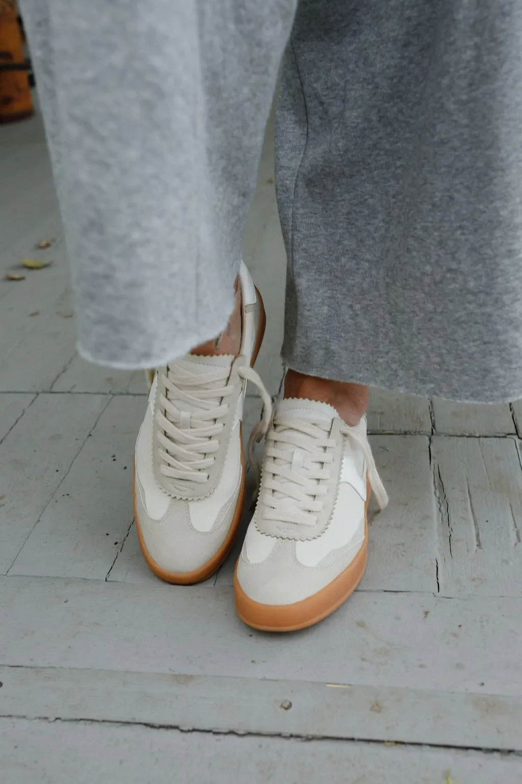 Sand Dune Sneakers - Ivory