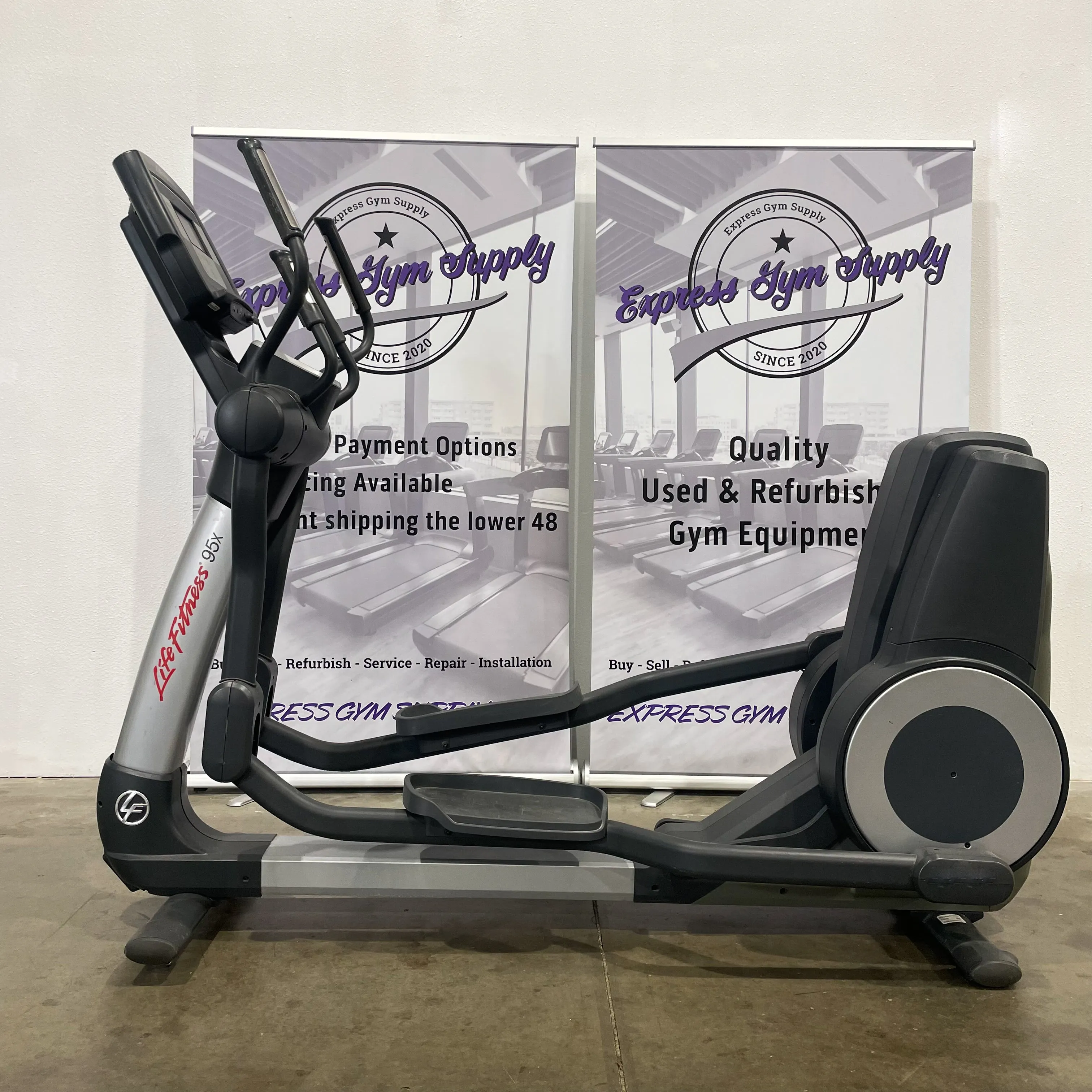 Used Life Fitness 95x Inspire Elliptical Cross-Trainer