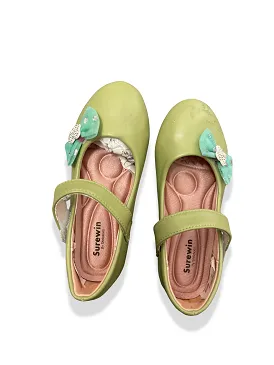 Vintage kids surevin designer green shoe