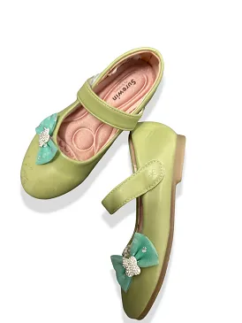 Vintage kids surevin designer green shoe