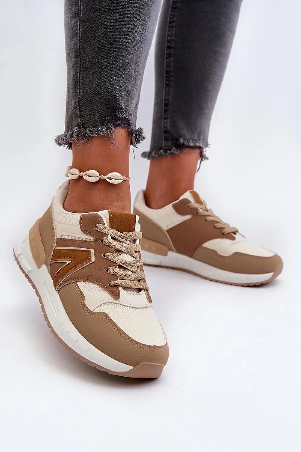 Women's Delicate Sneakers