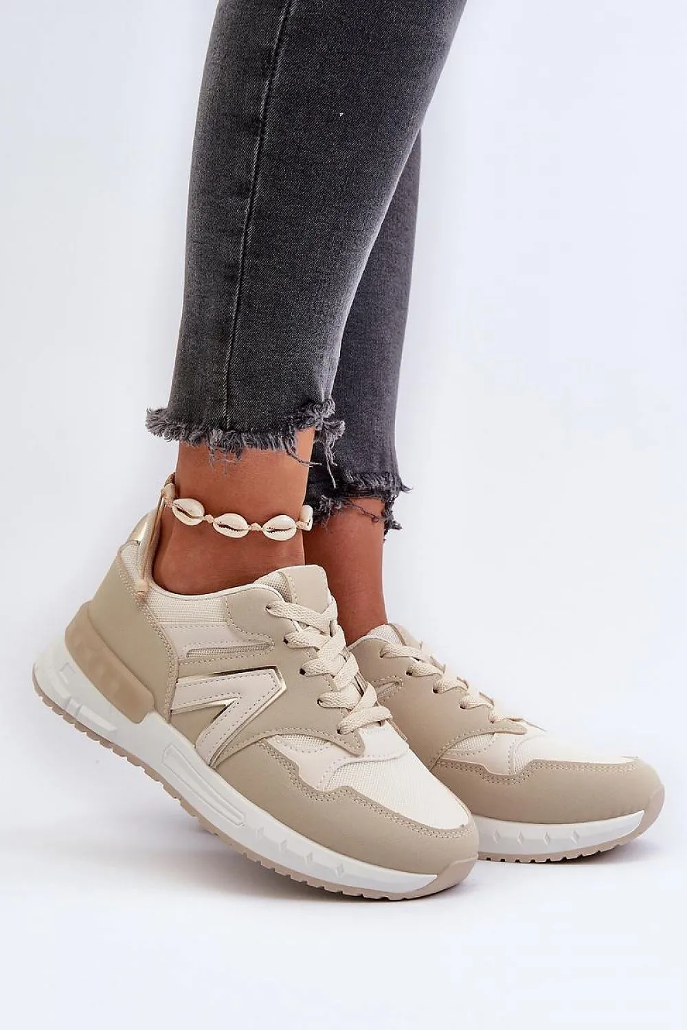 Women's Delicate Sneakers