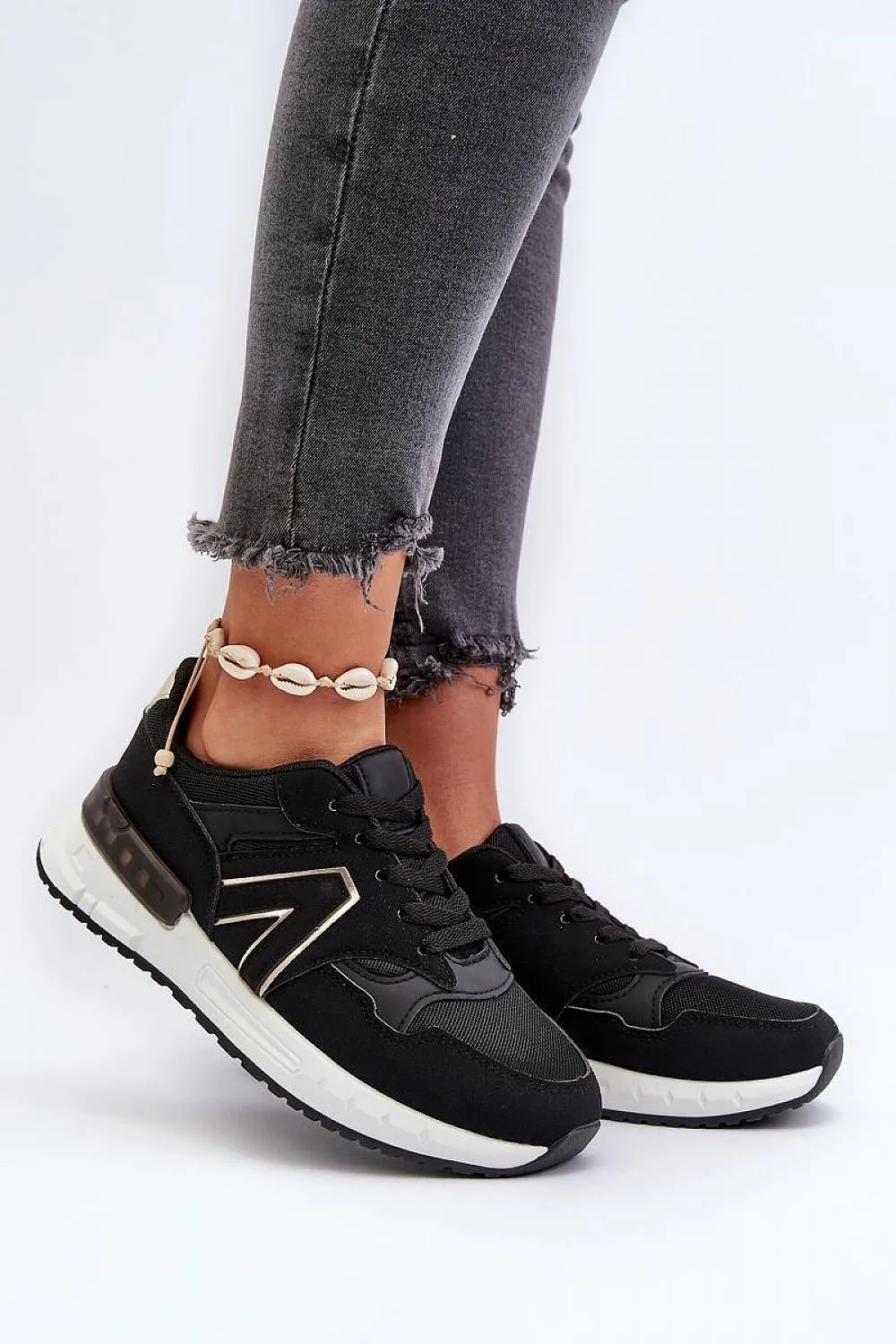 Women's Delicate Sneakers